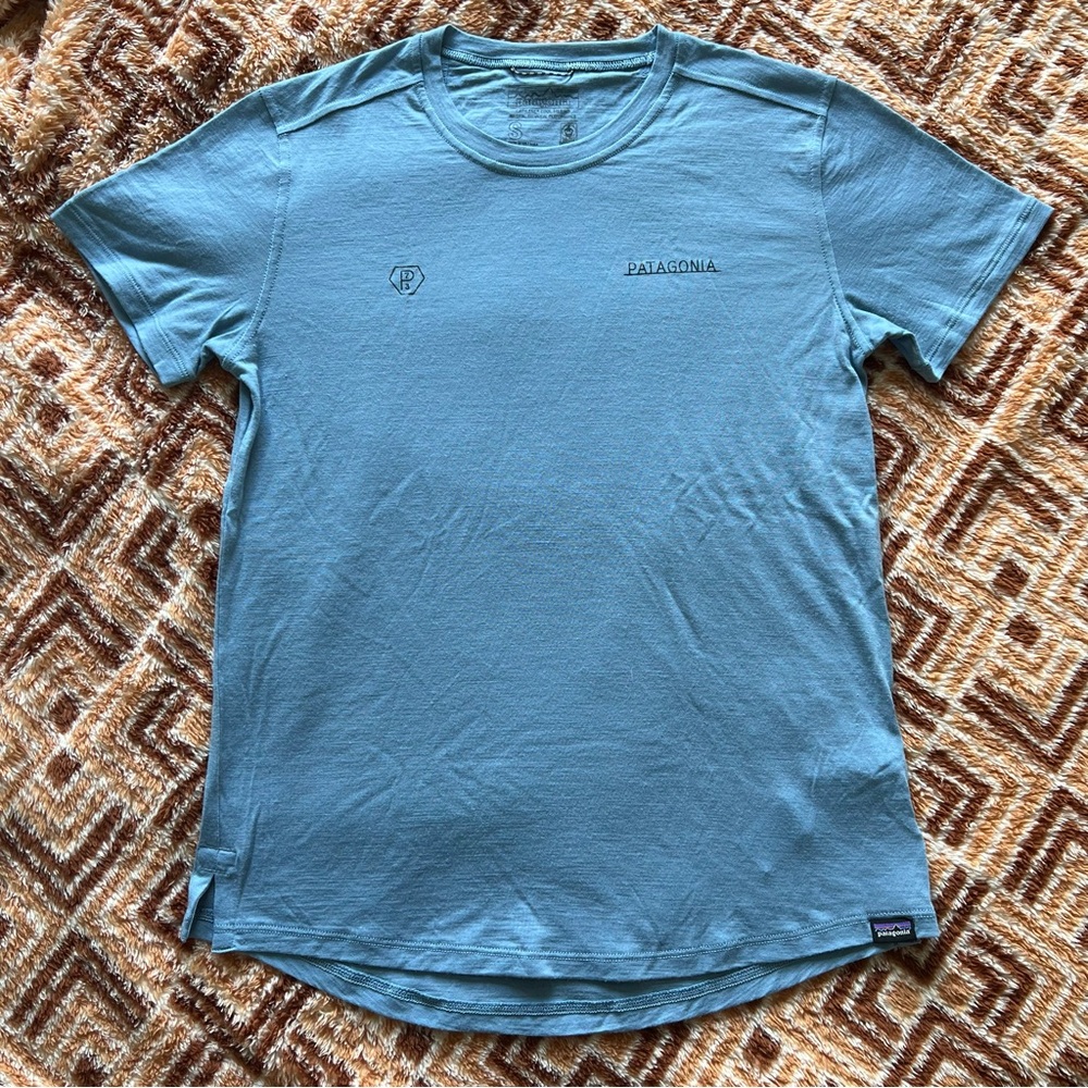 Patagonia Capilene Cool Merino Short Sleeve Women’s Shirt Blue Small